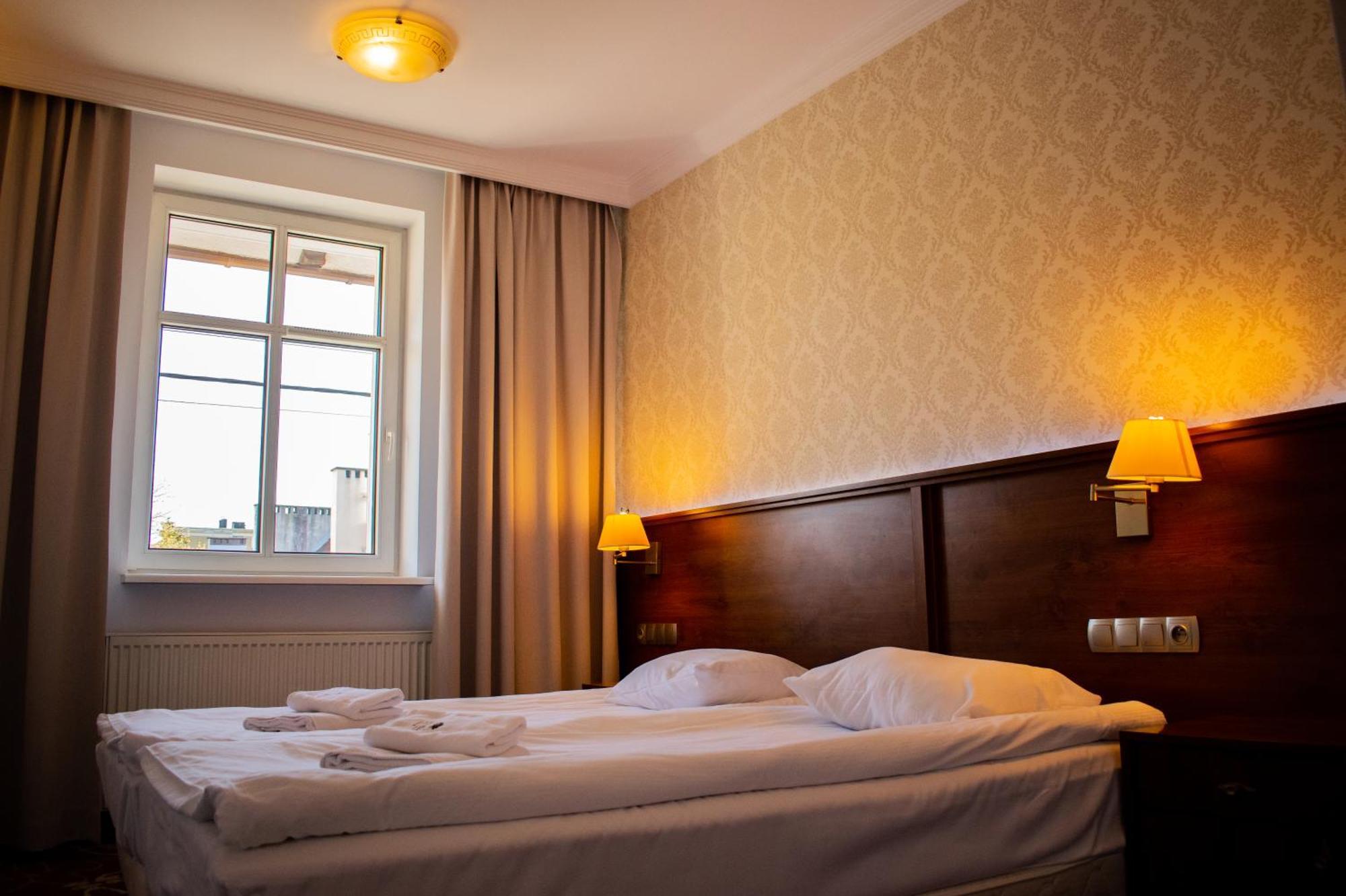 Hotel Pruski Orneta Ngoại thất bức ảnh